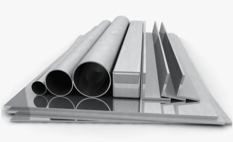 Трубы и листы металла под заказ: как выбрать нужный вид и количество